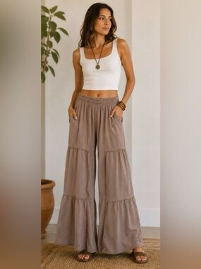 Yak & Yeti Tiered Wide-Leg Palazzo Pants - Size SM/Med - NWT